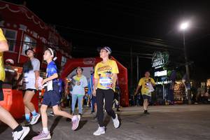 BIB: 4320
                            <button type="button" onclick="openModal(26261965)" class="btn btn-primary btn-sm float-right btn-popup" data-toggle="modal" data-target=".modal-high-quality">
                        <i class="fas fa-shopping-cart"></i> Add to Cart
                    </button>
                                            <button type="button" onclick="isThisMe(26261965, true)" class="btn btn-success btn-sm float-right btn-popup btn-isme hidden" data-toggle="tooltip" data-placement="bottom" title="นี่คือรูปของคุณใช่ไหม คลิกที่นี่เพื่อเอาเข้าอัลบั้ม">
                        <i class="fas fa-plus"></i> Add to album
                    </button>
                    <button type="button" onclick="isThisMe(26261965, false)" class="btn btn-warning btn-sm float-right btn-popup btn-isnotme hidden">
                        <i class="fas fa-ban"></i> Remove from album
                    </button>